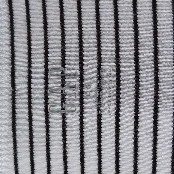 Gap Long Sleeve Striped Scoop Neck Cotton Tee- Sz. Lrg - Picture 5 of 5
